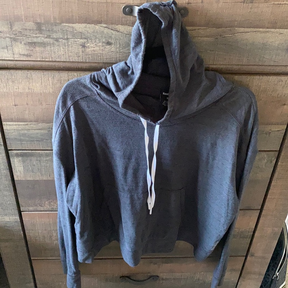 Women’s Light weight Cropped Hoodie